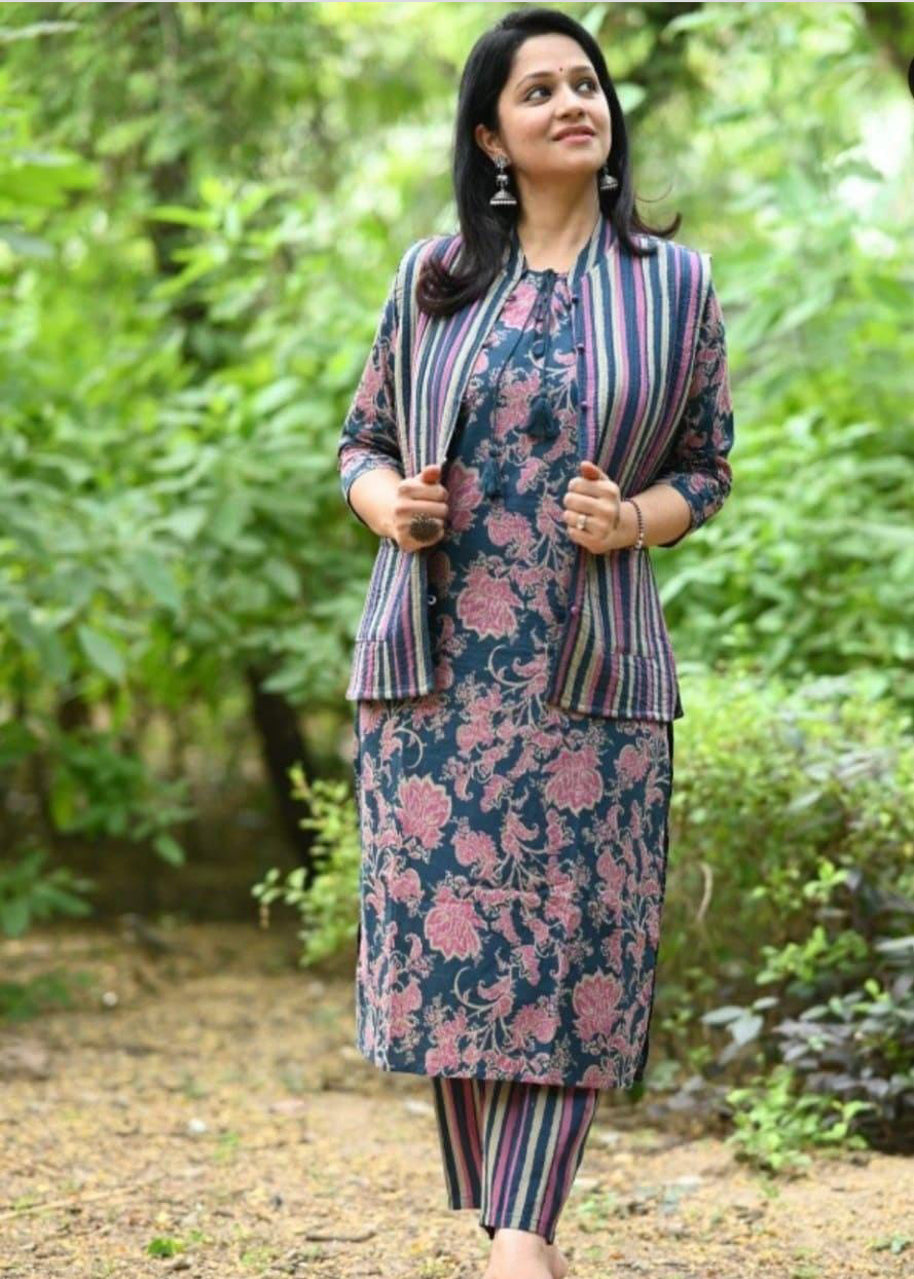 Rang Kurta Pant with Jacket Set