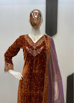 2025 Winter Velvet Collection 3-Piece Suit Set with Pant & Net Dupatta