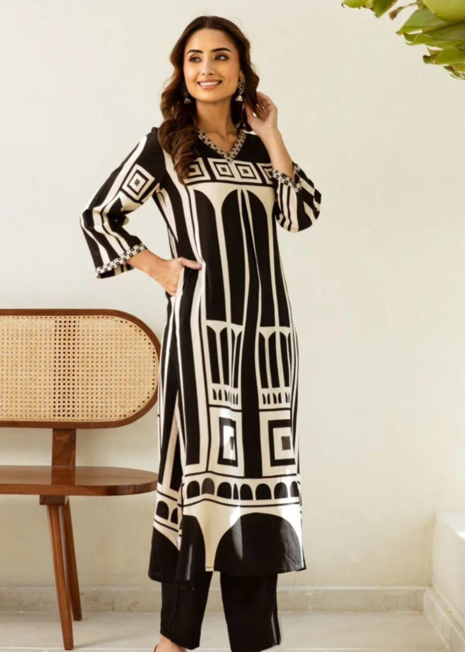FANCY LOOK MUSLIN SILK PRINTED TOP BOTTOM SUPPLIER IN SURAT