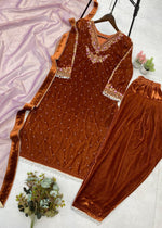 2025 Winter Velvet Collection 3-Piece Suit Set with Pant & Net Dupatta