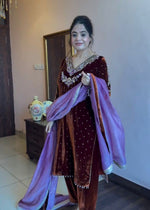 2025 Winter Velvet Collection 3-Piece Suit Set with Pant & Net Dupatta